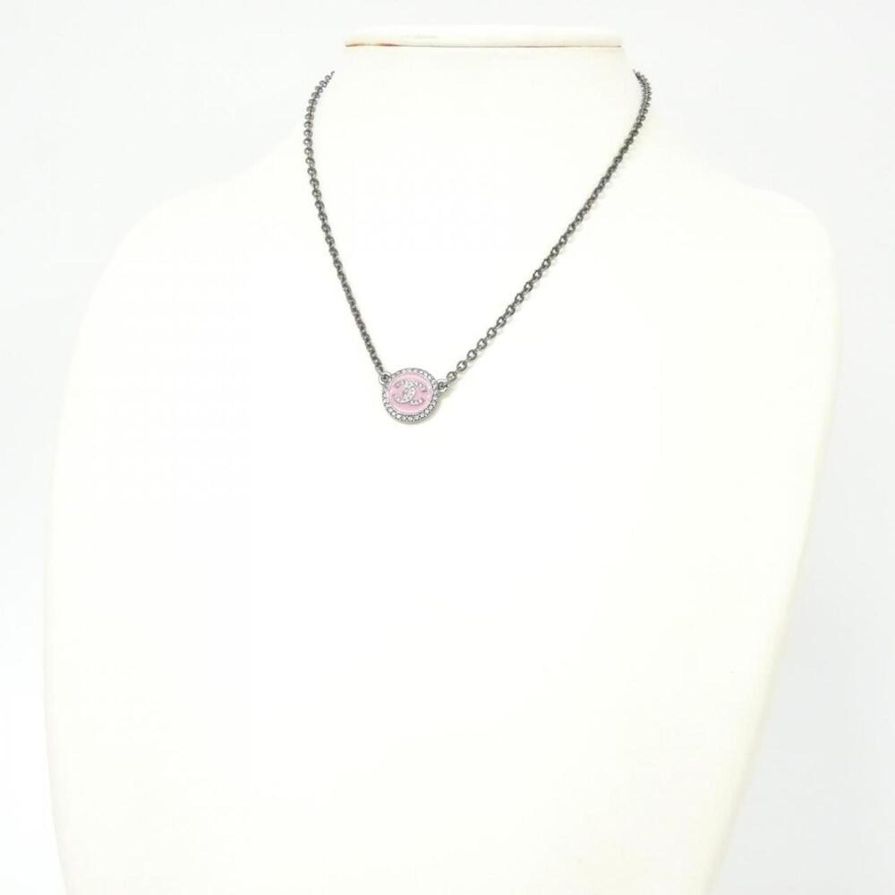 CHANEL Pink Necklace - Picture 5 of 5